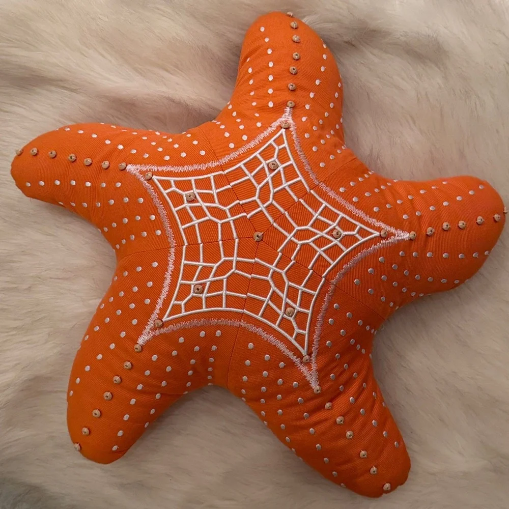 Rightside Designs Accent Pillow Starfish Shape